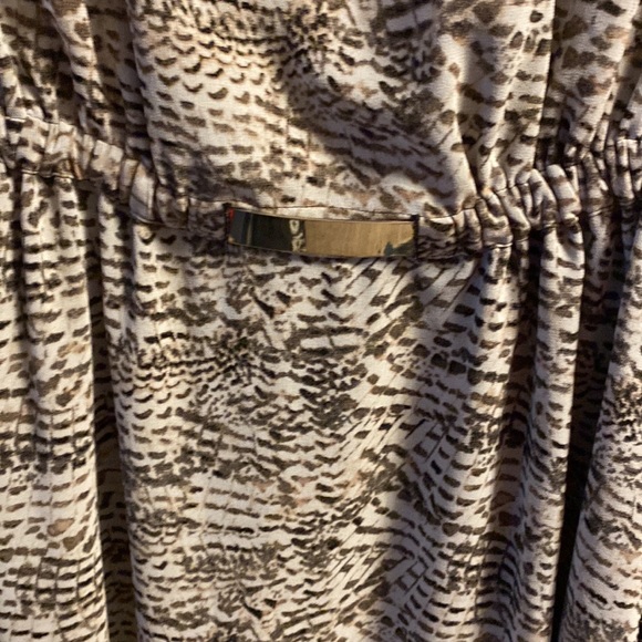 RW&co small dress - Picture 3 of 4